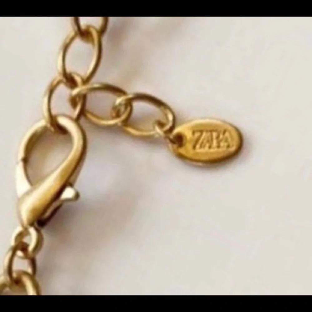 Zara 29.5” Gold Chunky Big Link Chain Bicolor Links Lightweight Necklace - Picture 10 of 15